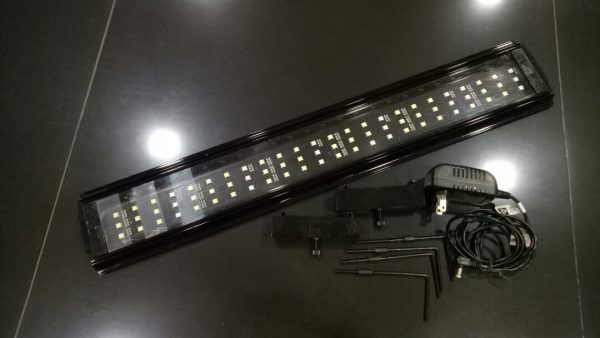 نور آکواریوم آب شور دایمکس